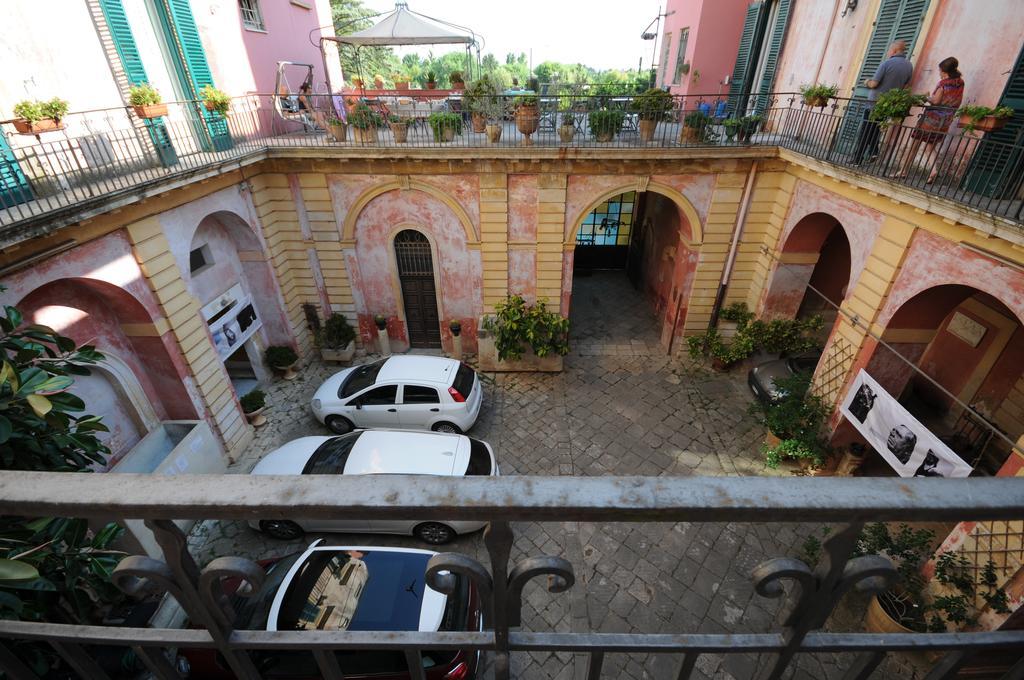 Palazzo Leuzzi B&B Galatone Ngoại thất bức ảnh