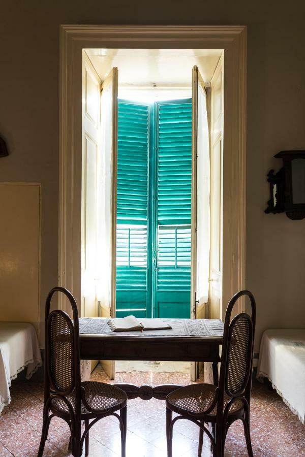 Palazzo Leuzzi B&B Galatone Ngoại thất bức ảnh